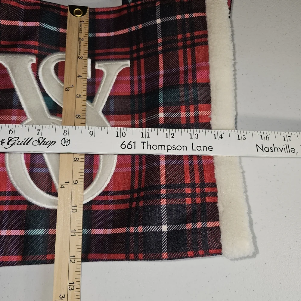 Victoria's Secret Holiday Plaid Sherpa Tote Red/Green/ White Double Handle VGUC